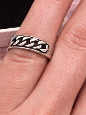 Sterling Silver Chain-Link Ring Vintage Luxury style - Adjustable with box